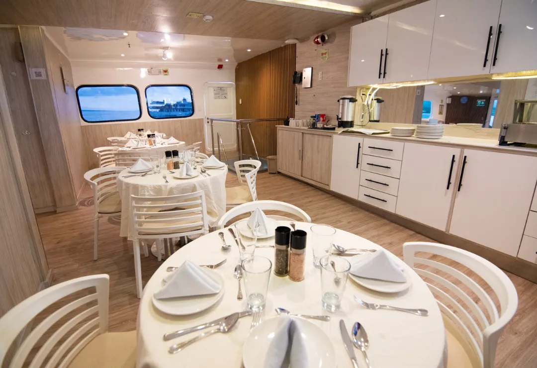 Dining Solaris Cruise